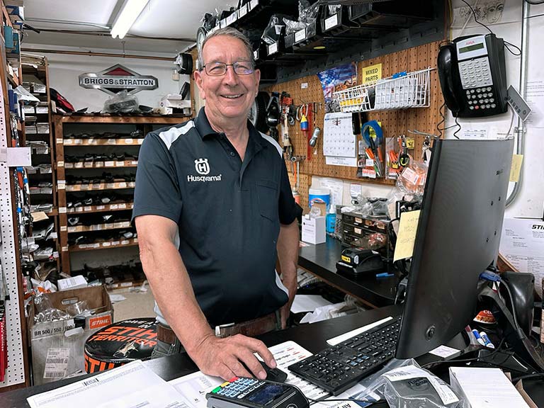 Ellsworth Chainsaw Sales & Service, Chainsaws, Handheld Equipment