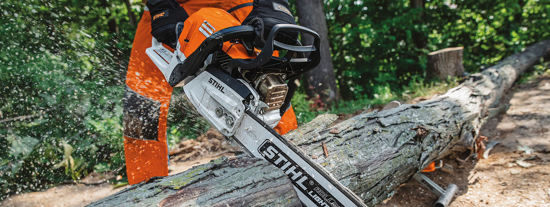 Chainsaws